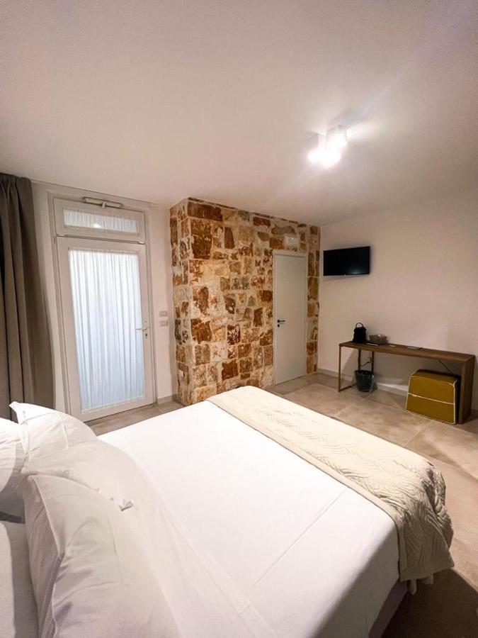 Olea Relais Bed & Breakfast กอนแวร์ซาโน ภายนอก รูปภาพ